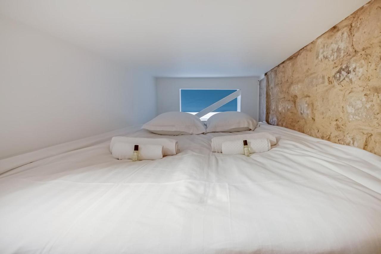 Flat For 4 Located In The Heart Of Paris Parigi